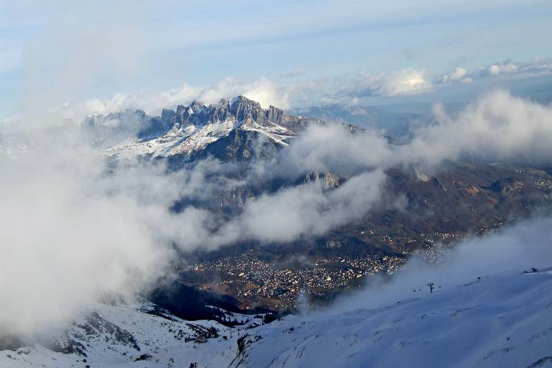 Sargans zwischen Wolken