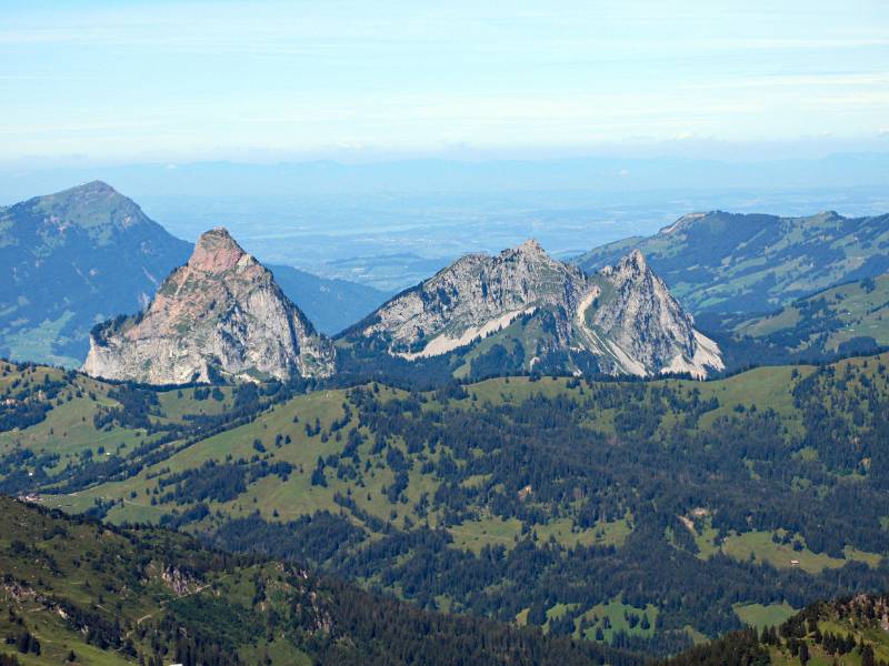 Gr. Mythen links und Kl. Mythen rechts