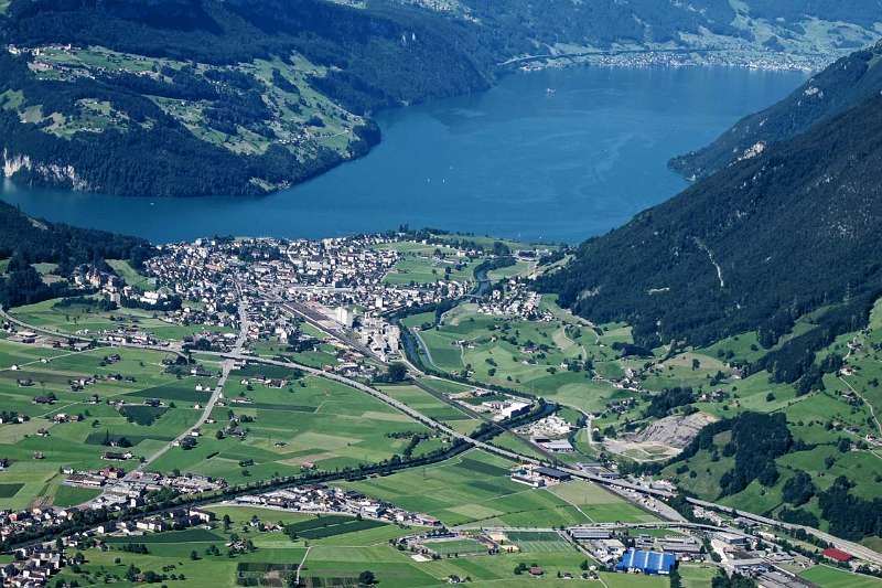 Vierwaldstättersee und Brunnen