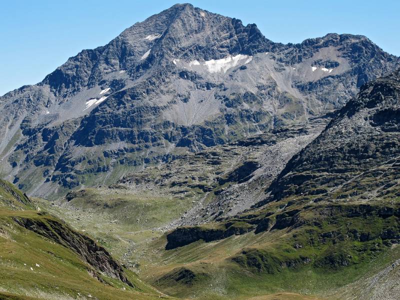 Pizzo Tambo, ein Wandergipfel von Splügenpass