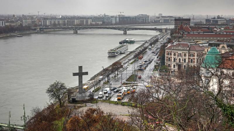 241208-18-reise-nach-budapest-00481_bal