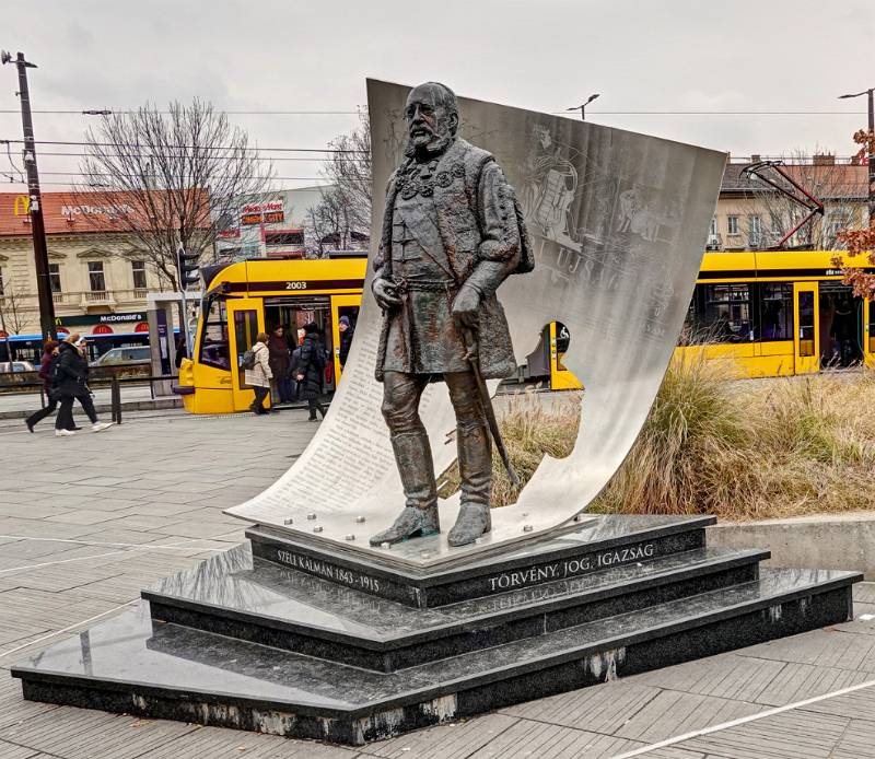 Széll Kálmán tèr