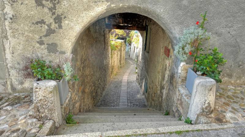 Start der Wanderung im St. Saphorin