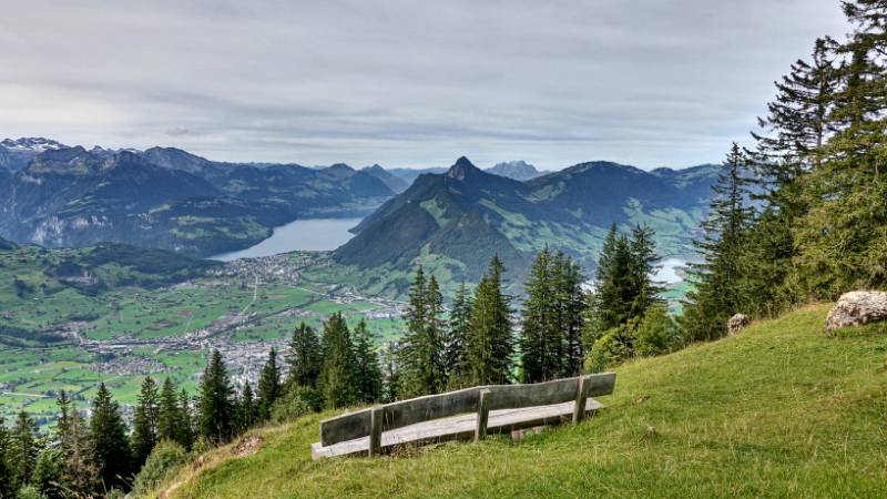 Image Vorgipfel Kleiner Mythen - eine Wanderung ab Brunni