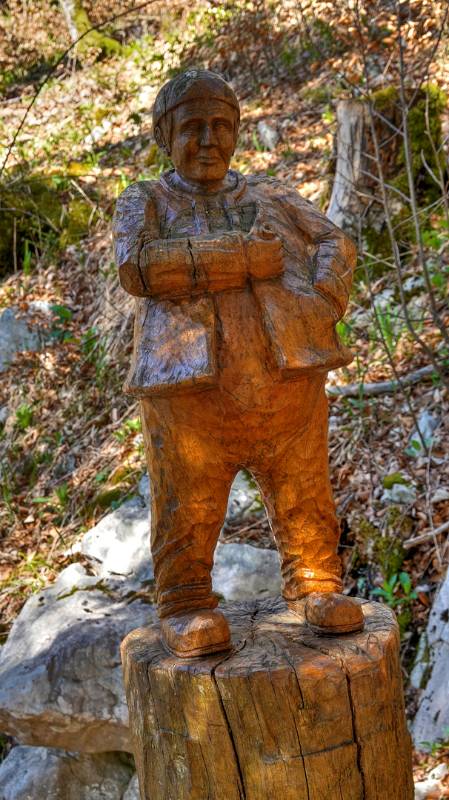 250412-wanderung-mont-sujet-02374_5_6