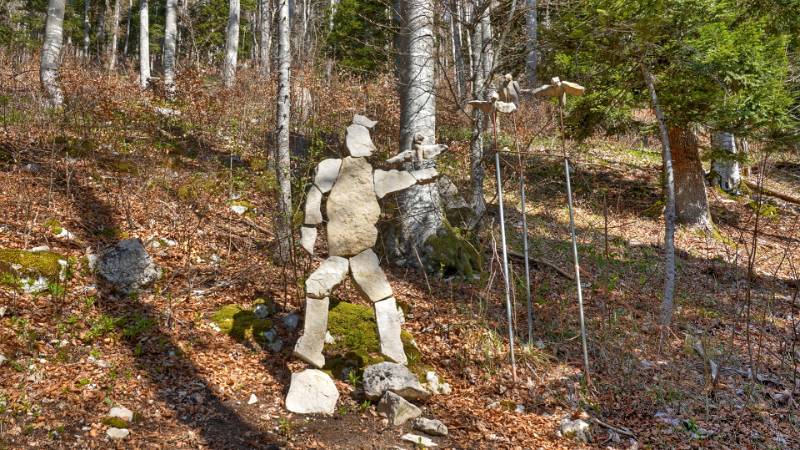 250412-wanderung-mont-sujet-02377_8_9